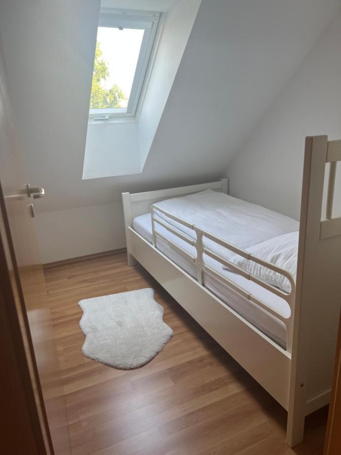 Veens Crew Home 7 Pax Dreieich Exteriér fotografie